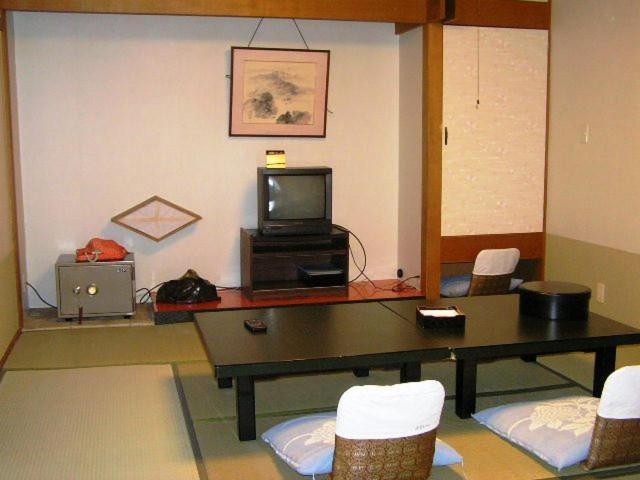 Hotel Kadoya Yamanouchi  Pokój zdjęcie