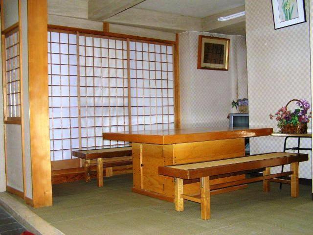 Hotel Kadoya Yamanouchi  Zewnętrze zdjęcie