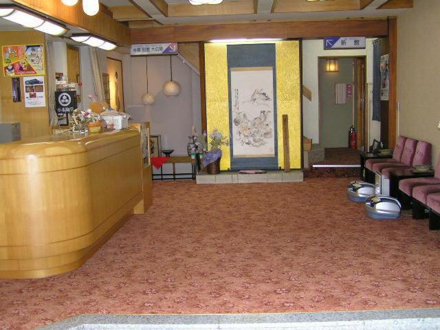 Hotel Kadoya Yamanouchi  Zewnętrze zdjęcie