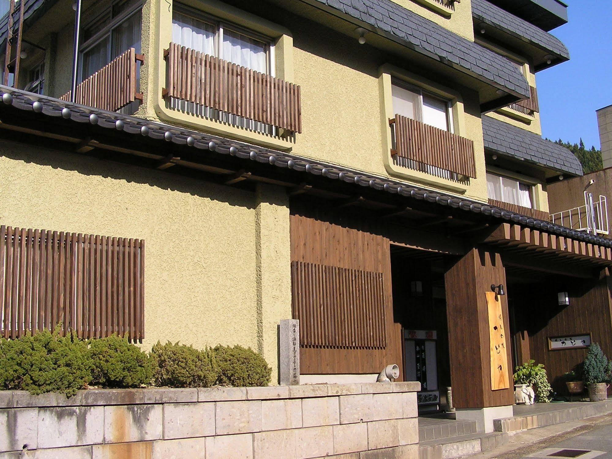 Hotel Kadoya Yamanouchi  Zewnętrze zdjęcie