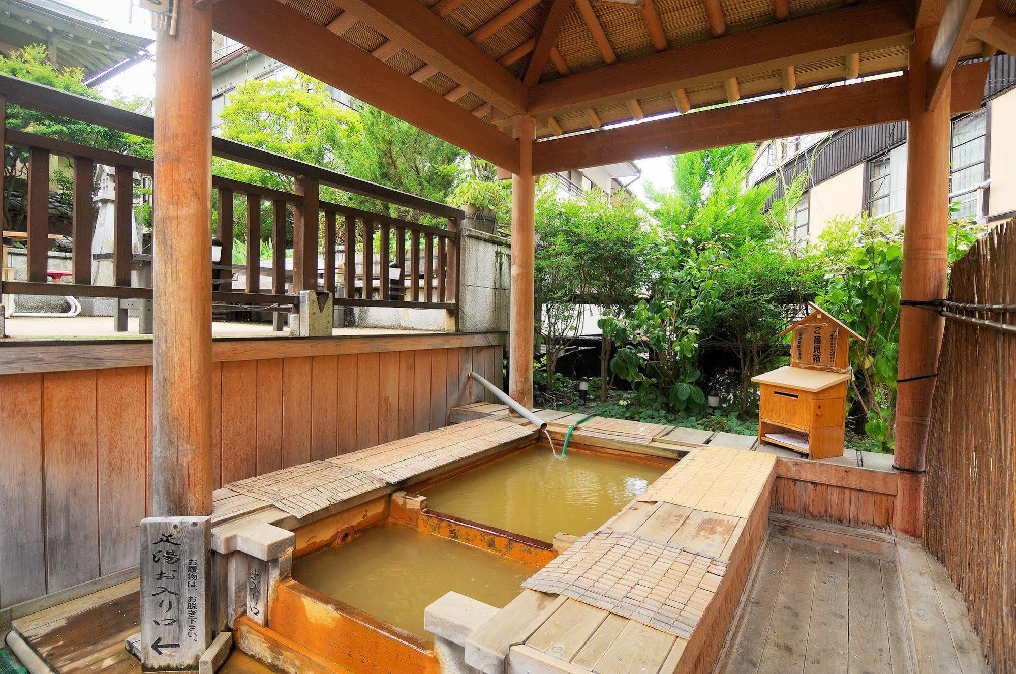 Hotel Kadoya Yamanouchi  Zewnętrze zdjęcie